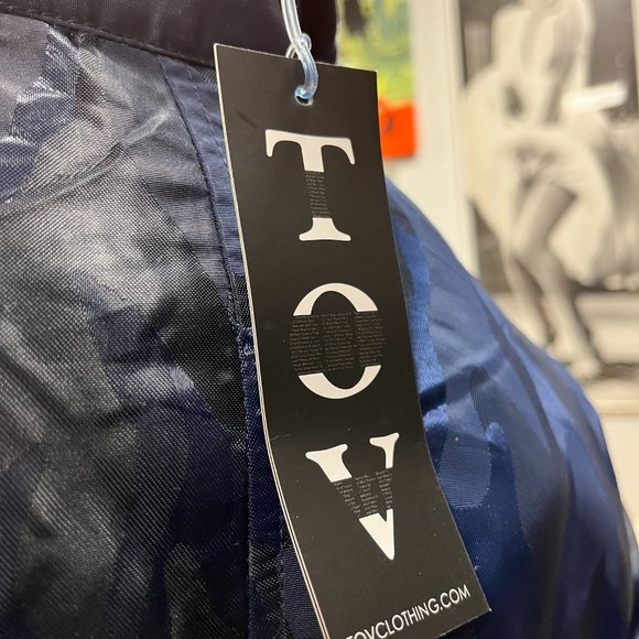 NWT Size Large Tov Navy Camo Raincoat - Picture 5 of 5